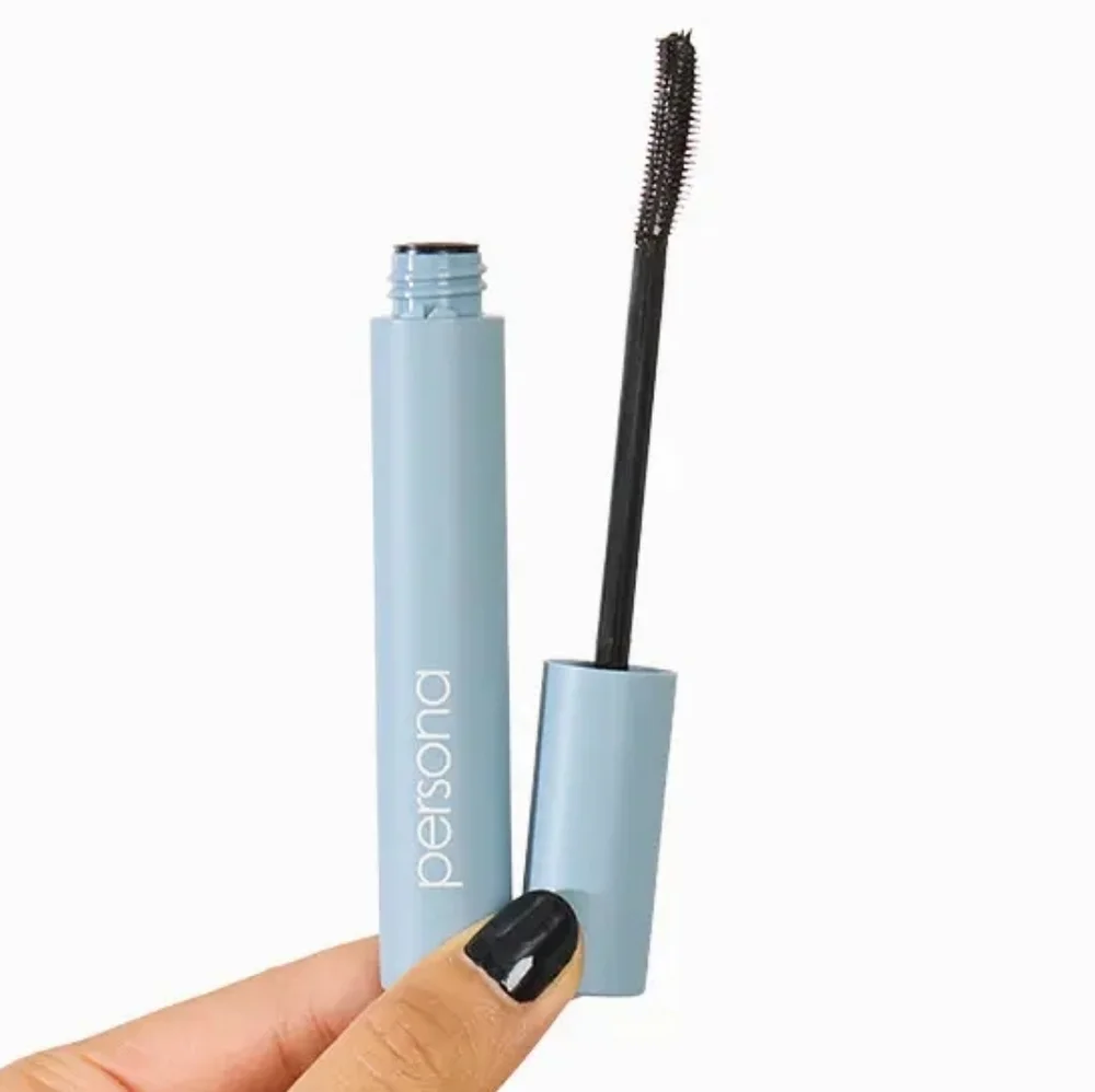 NEW PERSONA COSMETICS Volumizing Tubing Mascara in Black‎